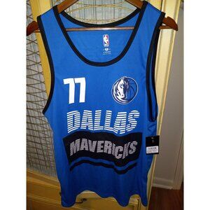 Dallas Mavericks Luka Doncic # 77 Jersey Tank New Size Large